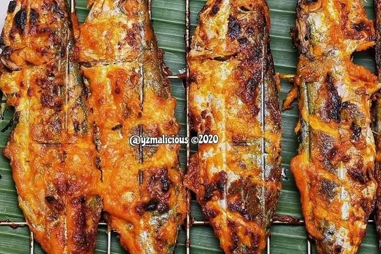 1614620334-resep-ikan-kembung-bakar-bumbu-padang.webp